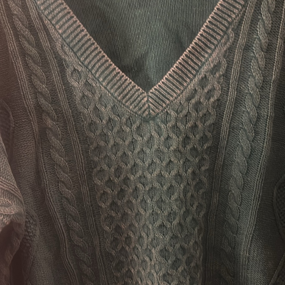 Ladies/ juniors size xxl(19) sweater - Picture 2 of 3